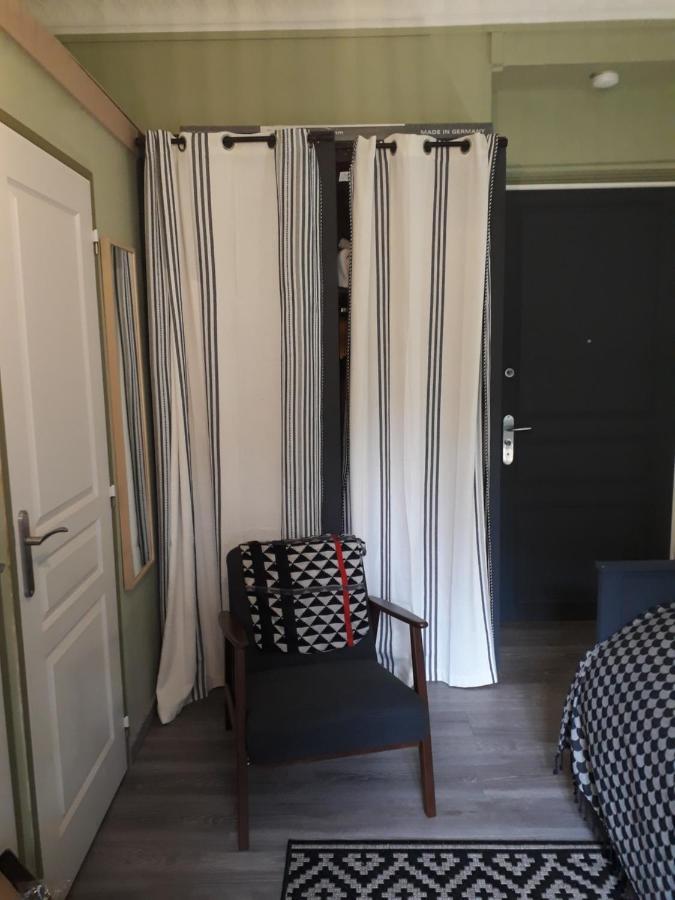 Le 110, Un Grand Studio 2 Etoiles, Pour Tout Faire A Pied Aix-les-Bains Exterior photo
