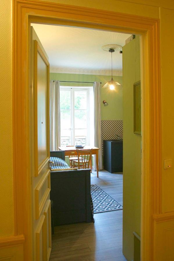 Le 110, Un Grand Studio 2 Etoiles, Pour Tout Faire A Pied Aix-les-Bains Exterior photo